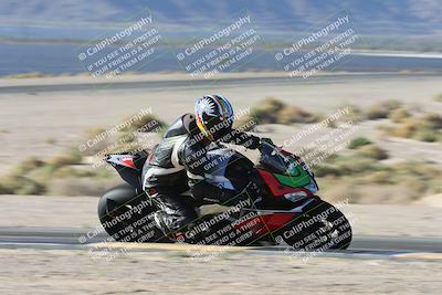 media/Oct-26-2025-Race Pace (Sun) [[c1447ca738]]/Verified/1-Turn 9 Inside (930am)/